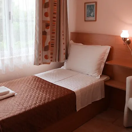 Guest house By The Sea Duce, - 3063