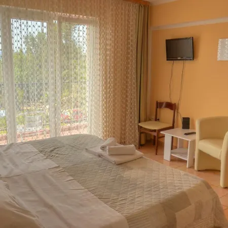 Guest house By The Sea Duce, - 3063 Omis