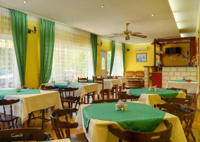 By The Sea Duce, - 3063 Guest house 3*